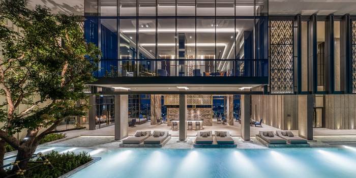 The Address Siam-Ratchathewi rooftop pool and lounge